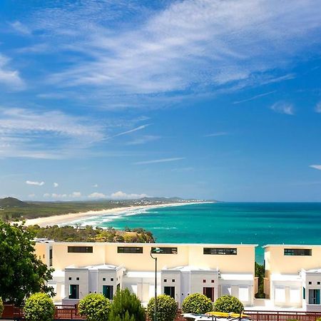 The Point Coolum Aparthotel Кулъм Бийч Екстериор снимка