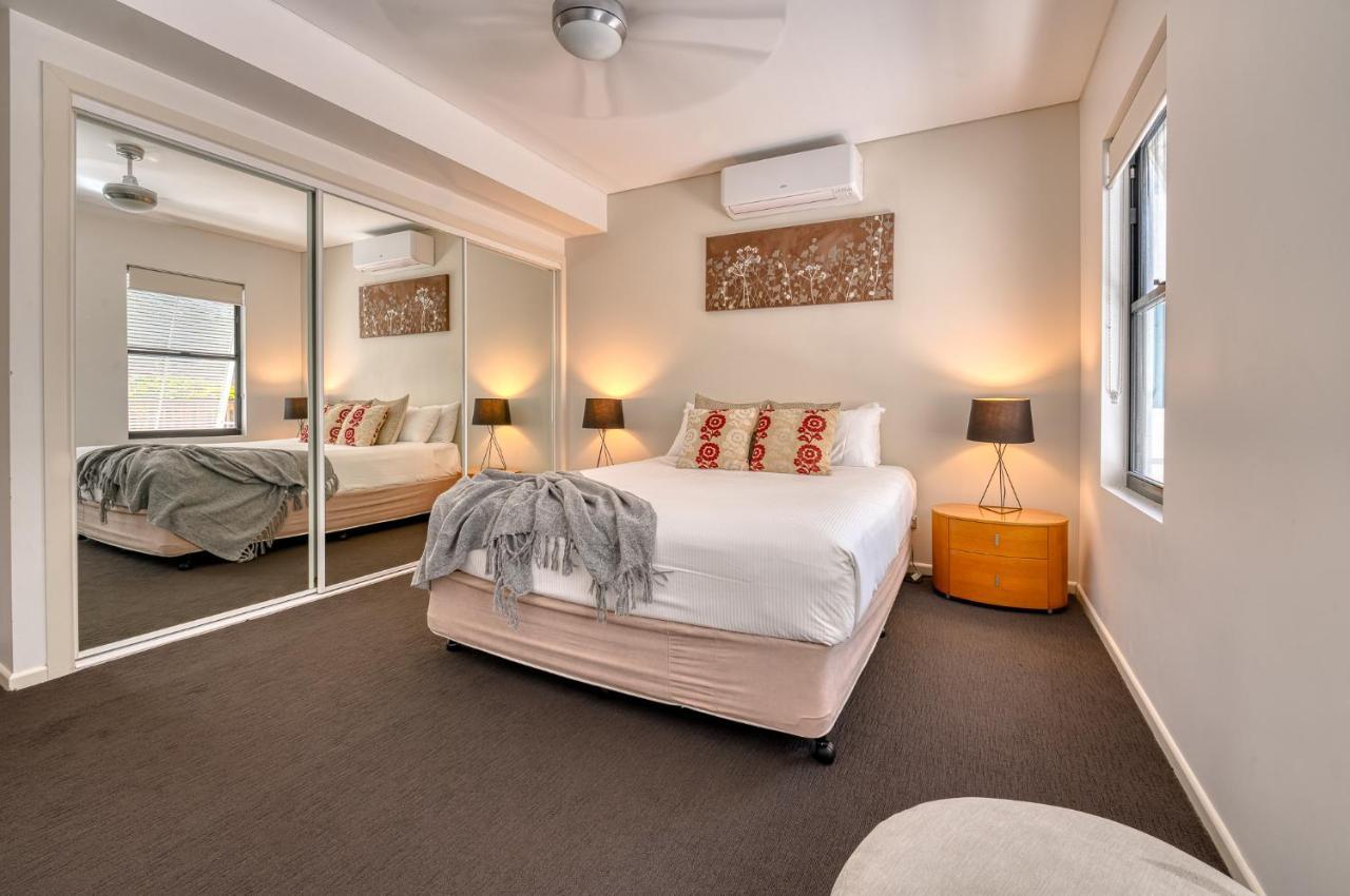 The Point Coolum Aparthotel Кулъм Бийч Екстериор снимка