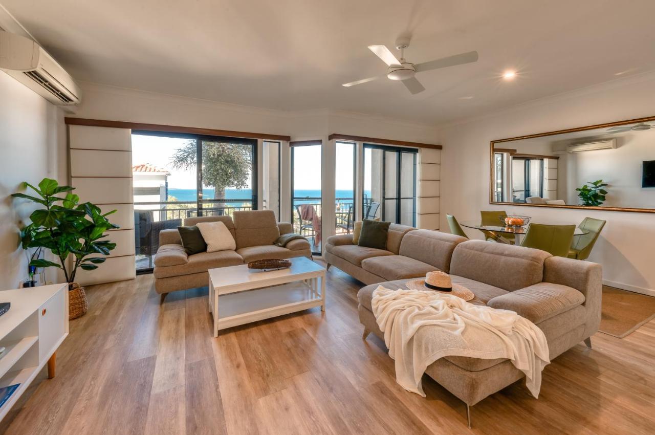 The Point Coolum Aparthotel Кулъм Бийч Екстериор снимка