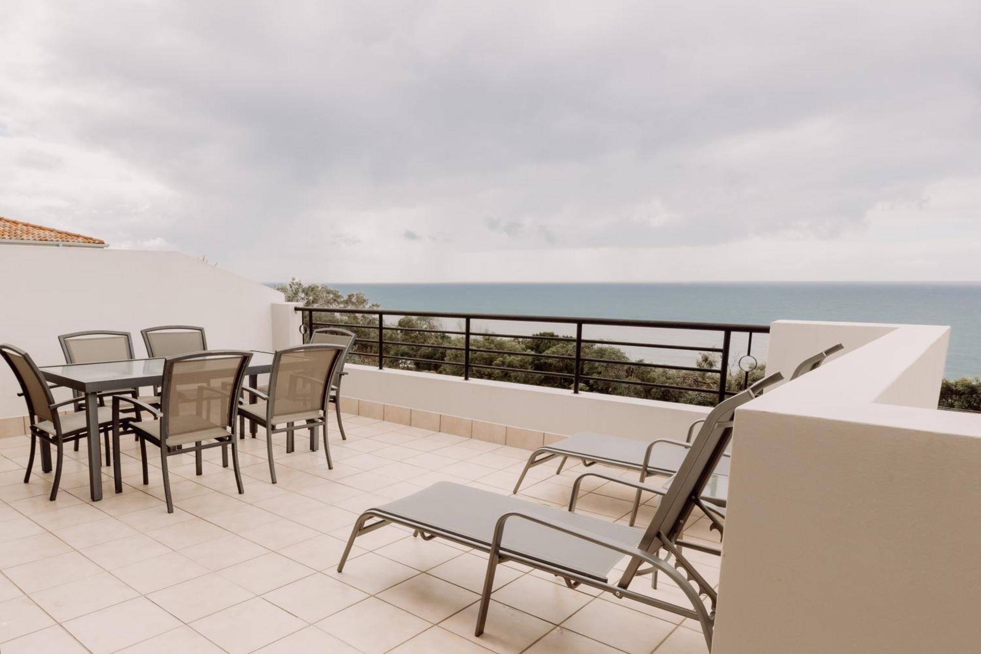 The Point Coolum Aparthotel Кулъм Бийч Екстериор снимка