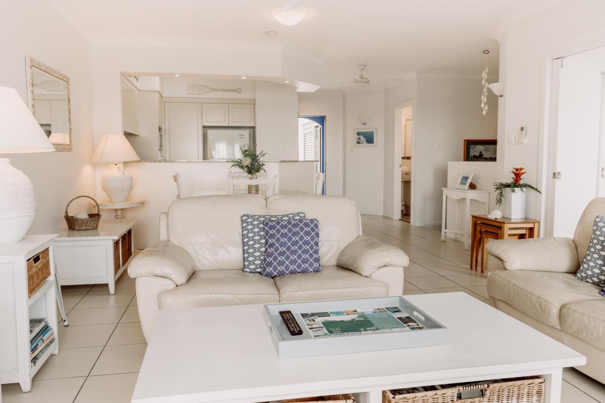 The Point Coolum Aparthotel Кулъм Бийч Екстериор снимка